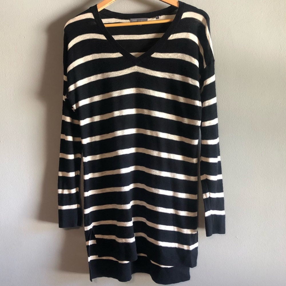 Vince Cotton V-Neck Tunic
